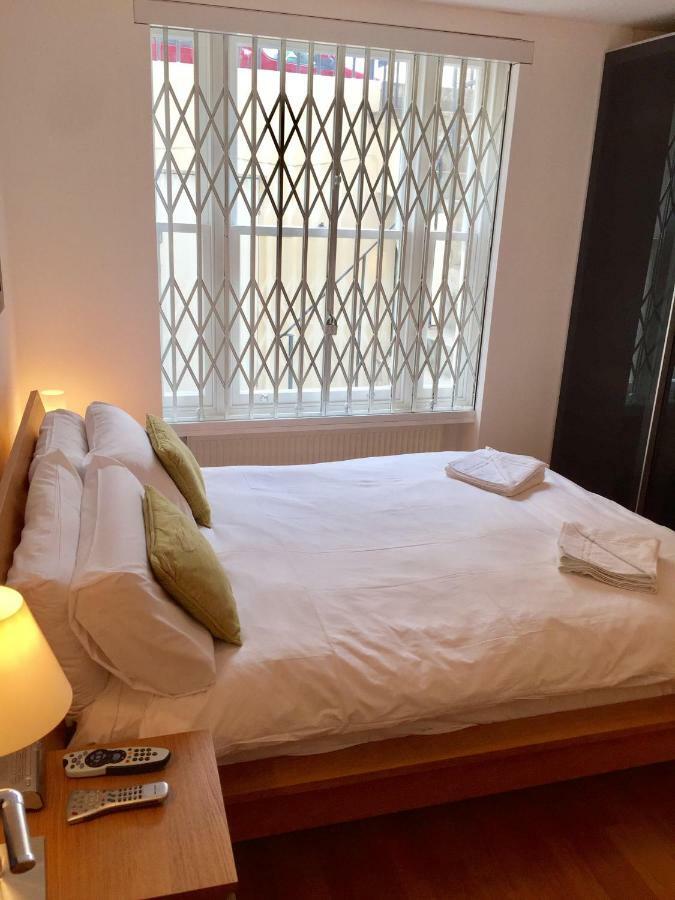 Stylish Apartment In Victoria London Luaran gambar