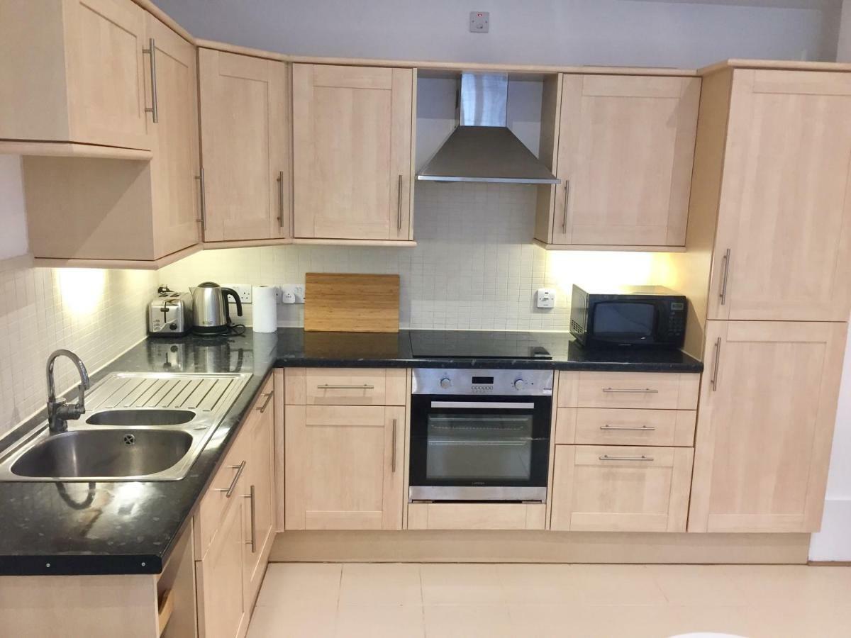 Stylish Apartment In Victoria London Luaran gambar