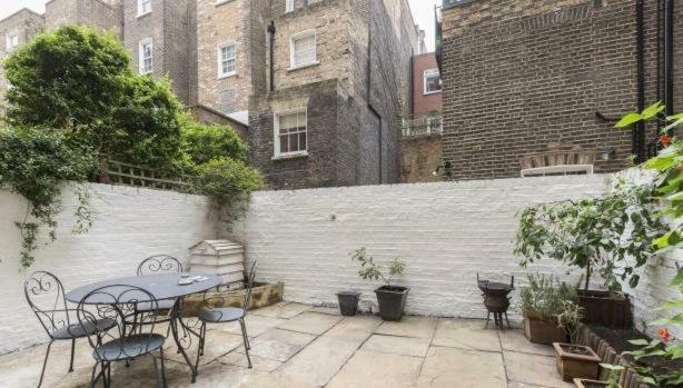 Stylish Apartment In Victoria London Luaran gambar