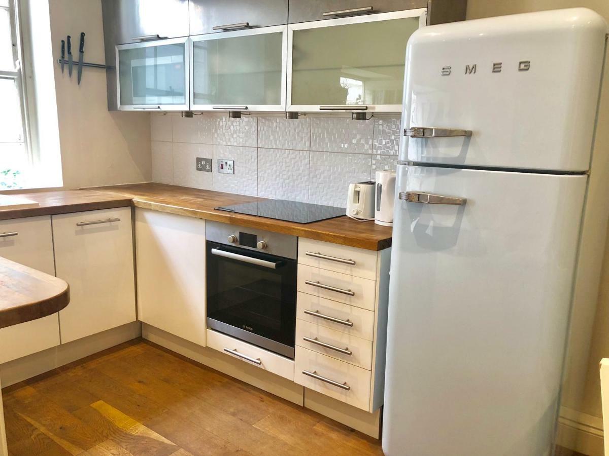 Stylish Apartment In Victoria London Luaran gambar